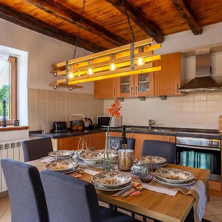 Vakantiehuis Awesome In *