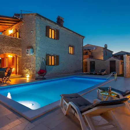 Awesome In Vakantiehuis Cabrunici