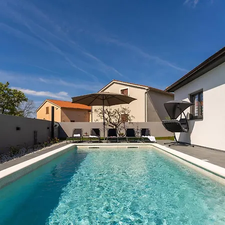 Gorgeous In With Wifi Ferienhaus *