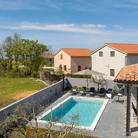 Holiday home Gorgeous In With Wifi *